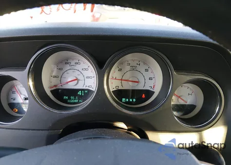 2013 Dodge Challenger Sxt z USA, uszkodzony, nr VIN 2C3CDYAG6DH651814